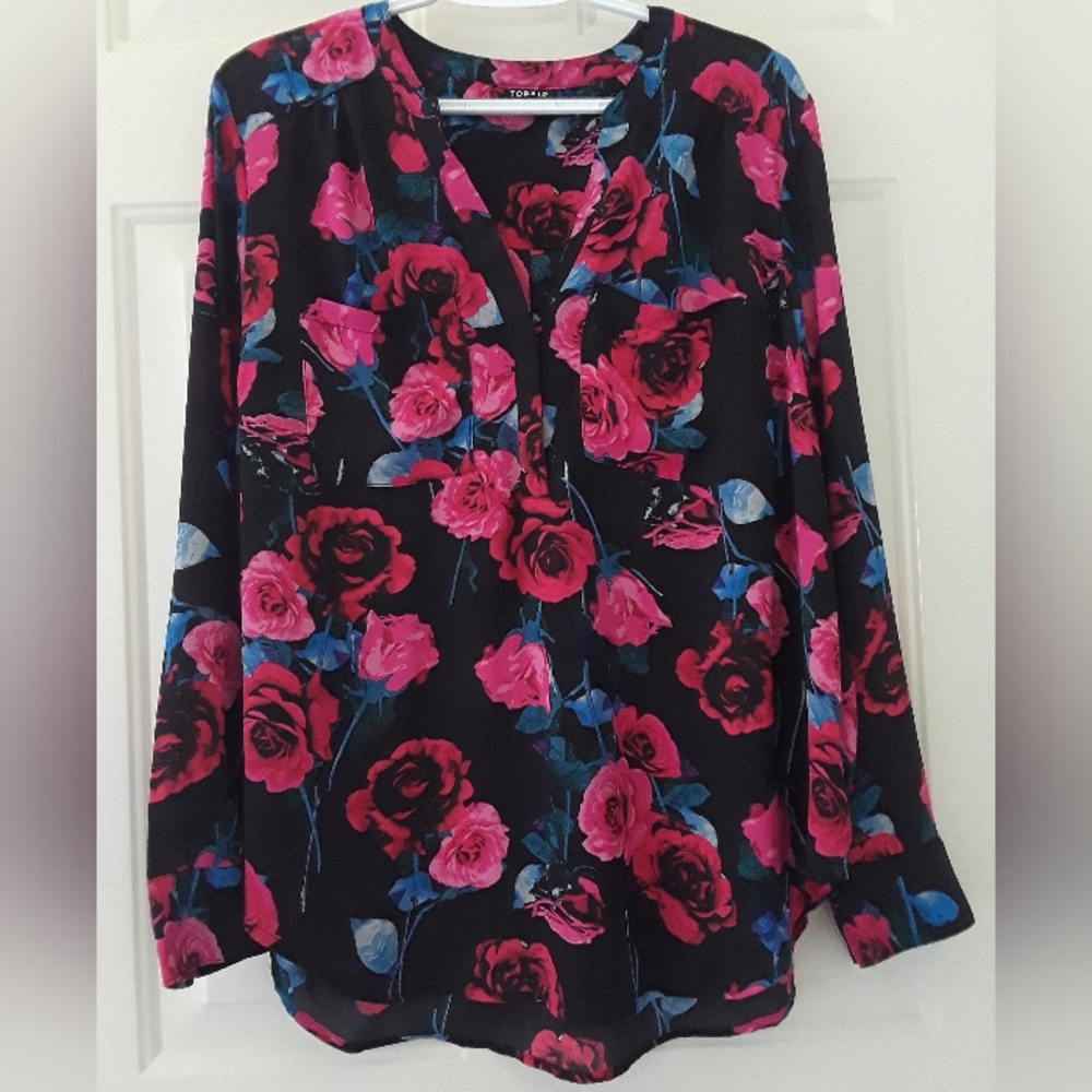 TORRID. Pink Floral Top. Size: 1X